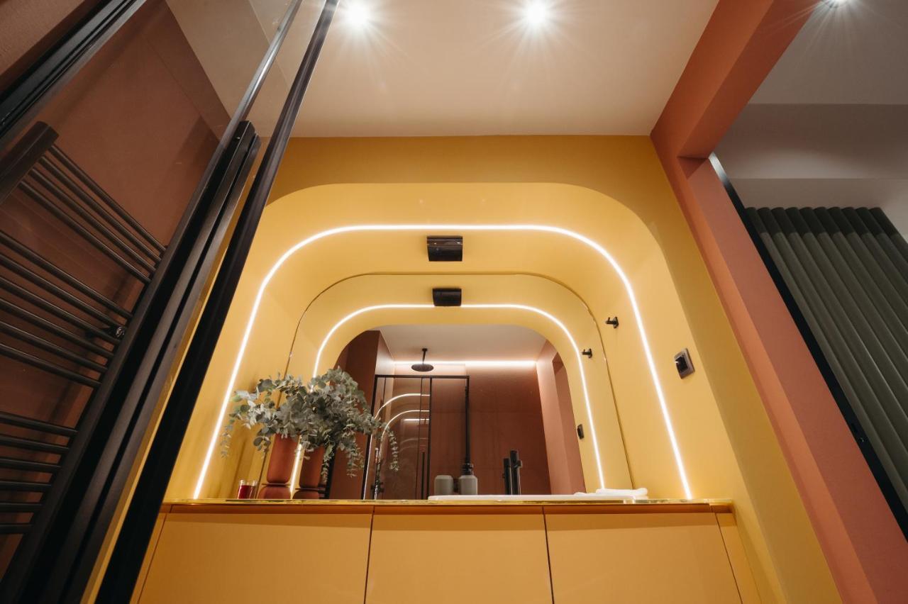 Retrowaves Apartment Thessaloniki Exterior photo
